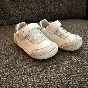 Stride Rite Soft Motion Zips Kennedy 3.5W